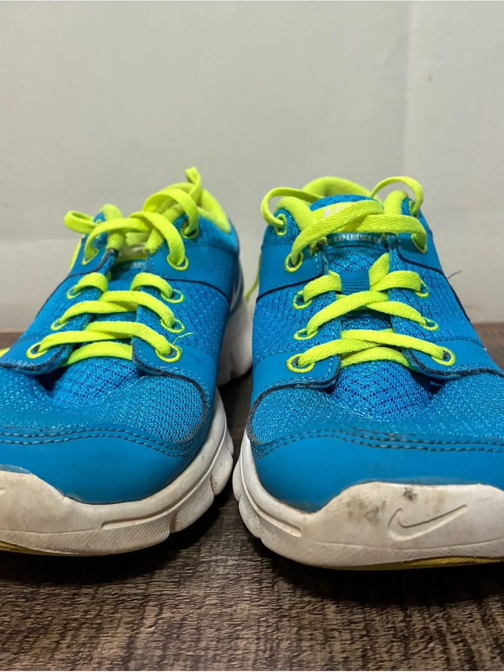 Nike Flex Experience Run Women’s Running Shoes Blue Size 6.5 Athletic Sneakers